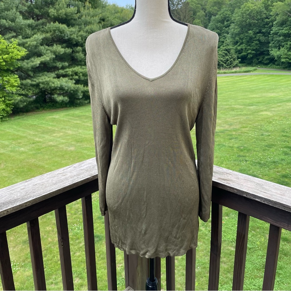 Chicos platinum tunic slinky rayon v-neck lagenlook classic moss green large 2
